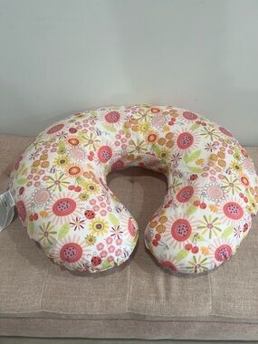 Boppy Floral Nursing/Support Pillow and Cover